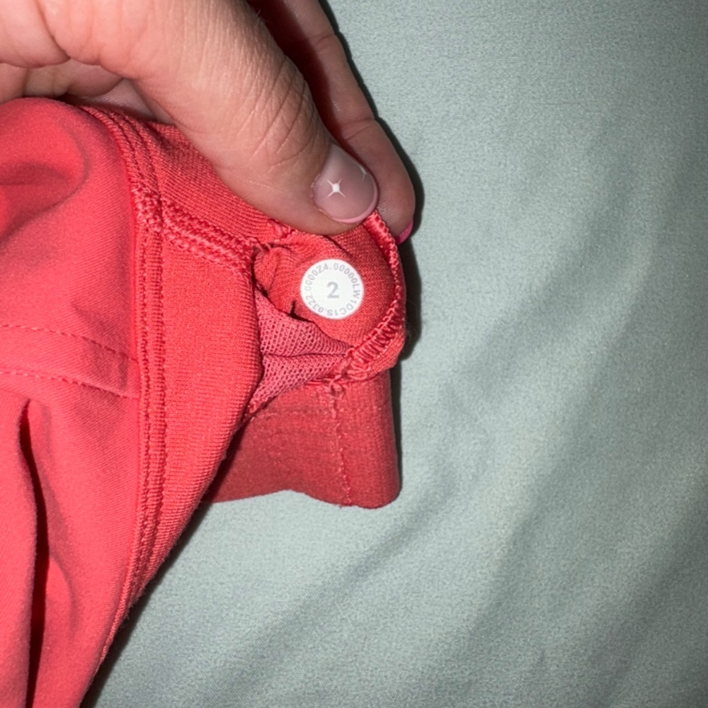 Lululemon Invigorate Training Tank Top - Picture 5 of 5